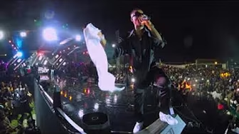 Efya and Wizkid performing live at Afrochella 2021